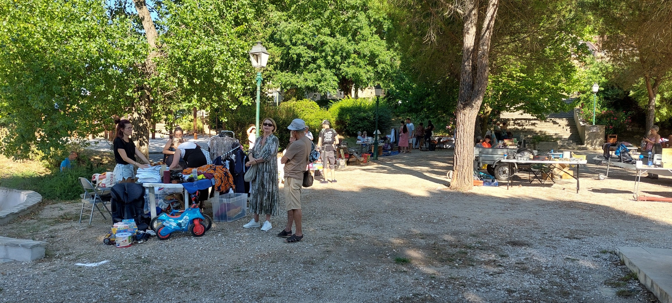 Lire la suite à propos de l’article sixième édition du vide-greniers